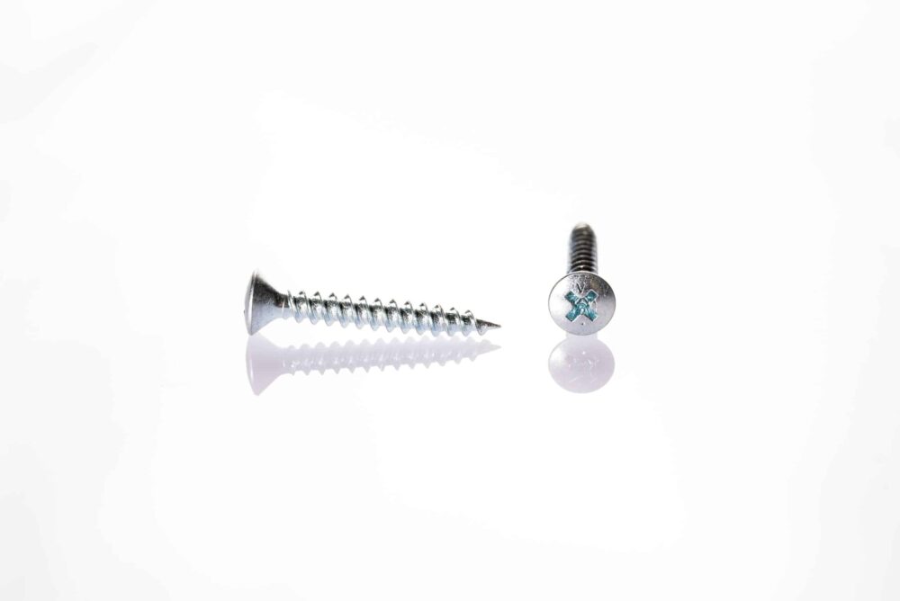 בורג ניקל 37 עדש פיליפס 100 יחידות / 500 יחידות / 1000 יחידות