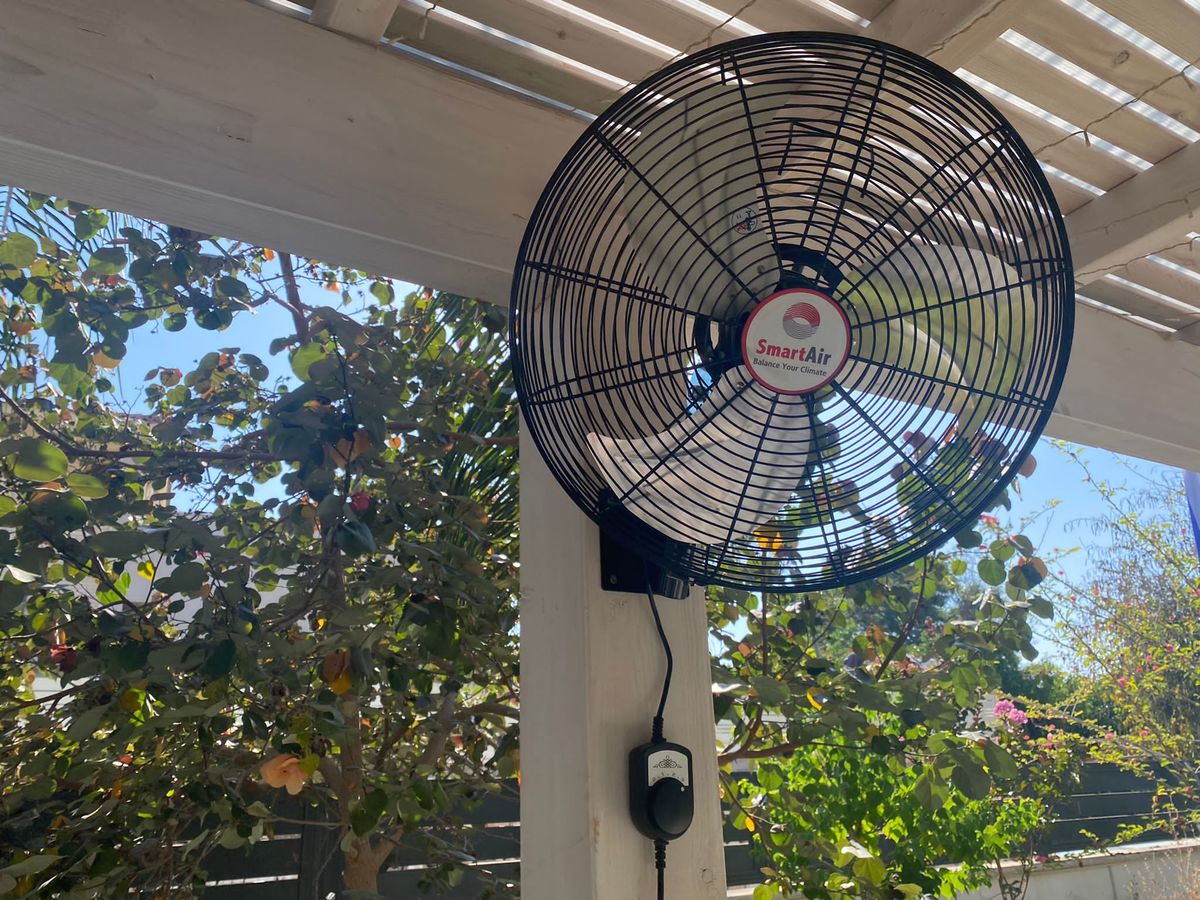 מאוורר תעשייתי “18 תליה על קיר SmartAir