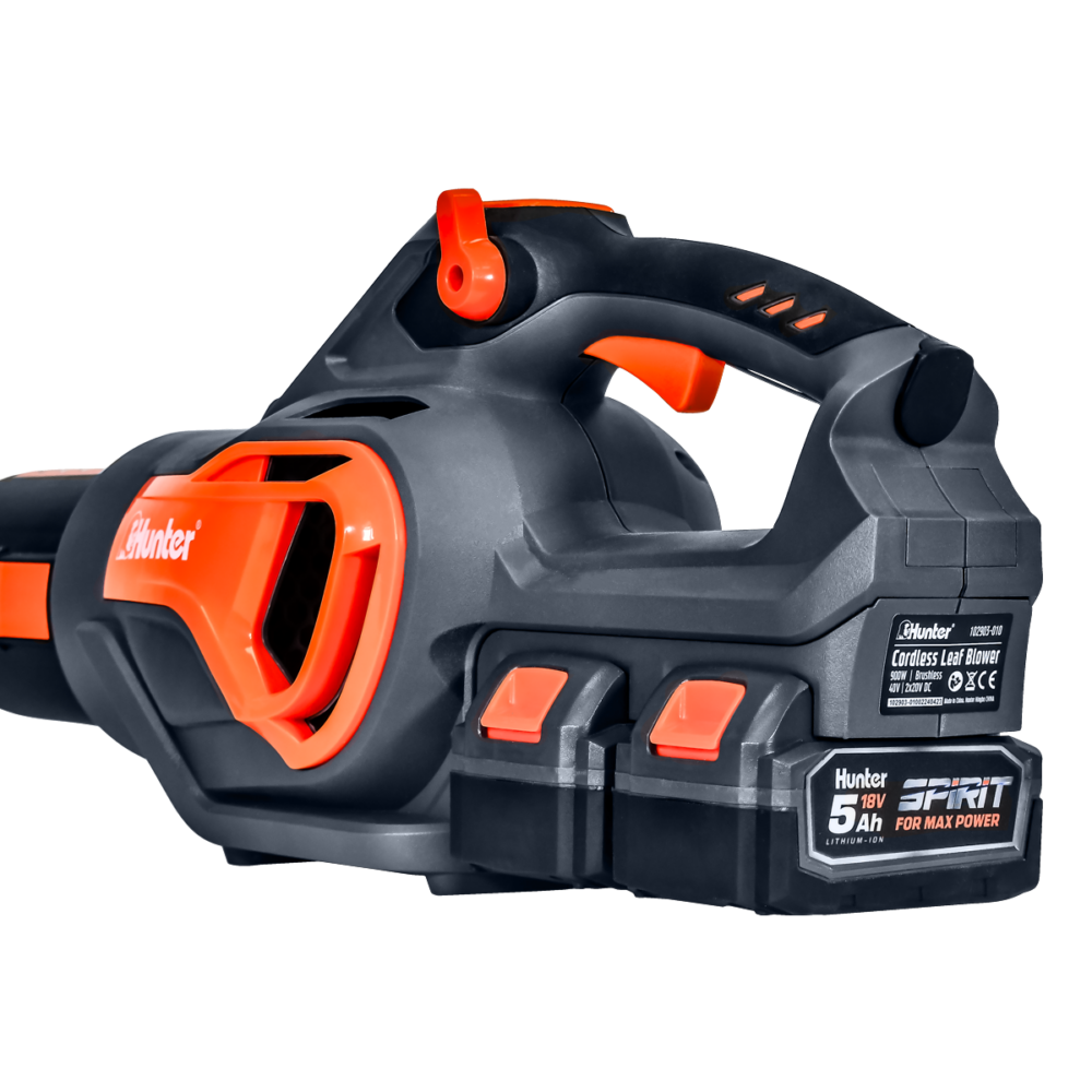 102903-011 – מפוח עלים נטען Blaster עם זוג סוללות 5 ומטען כפול (4)