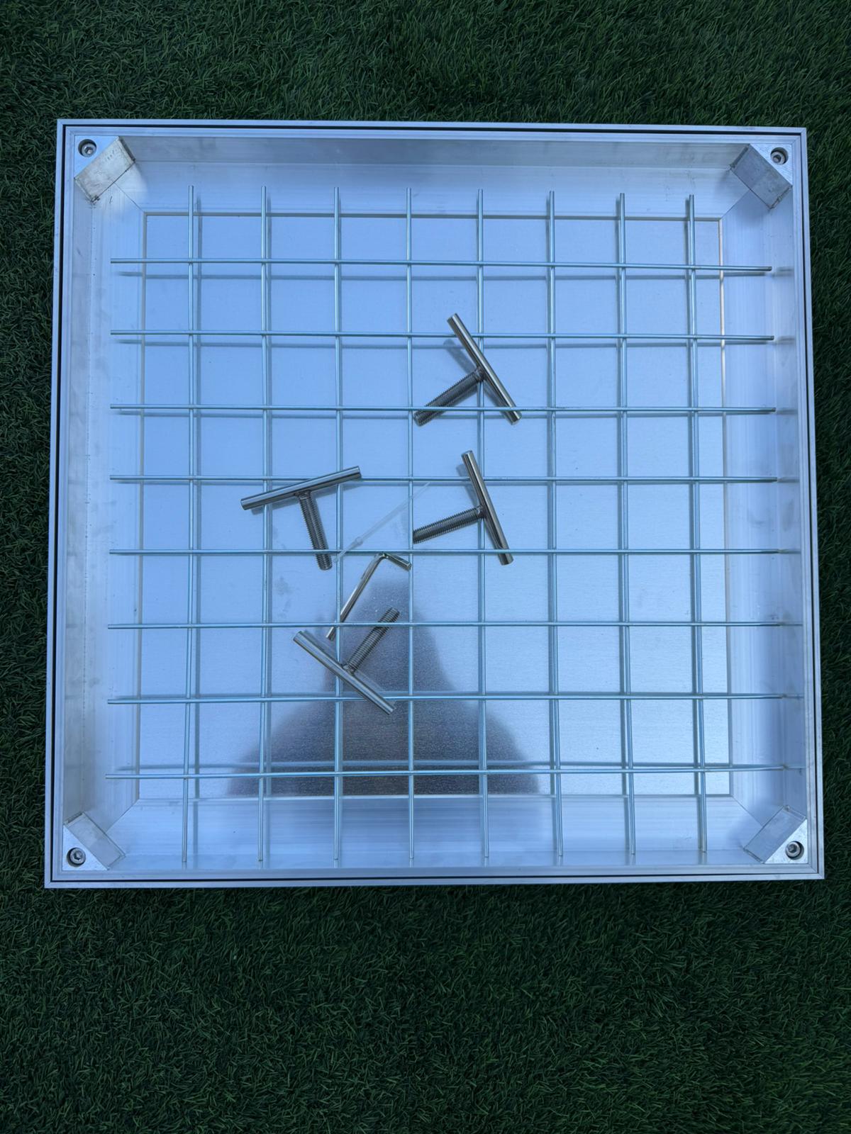 מכסה אלומיניום למדרך הולכי רגל – גובה 6 מ"מ – תמונה 2